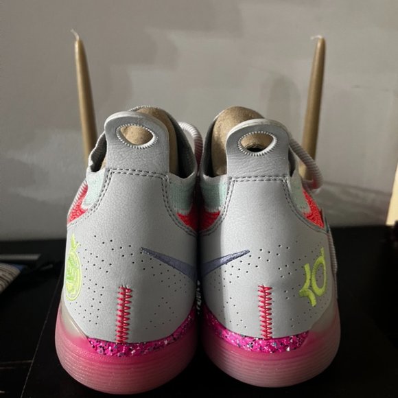 NEVER WORN EYBL KD 11 main image 6